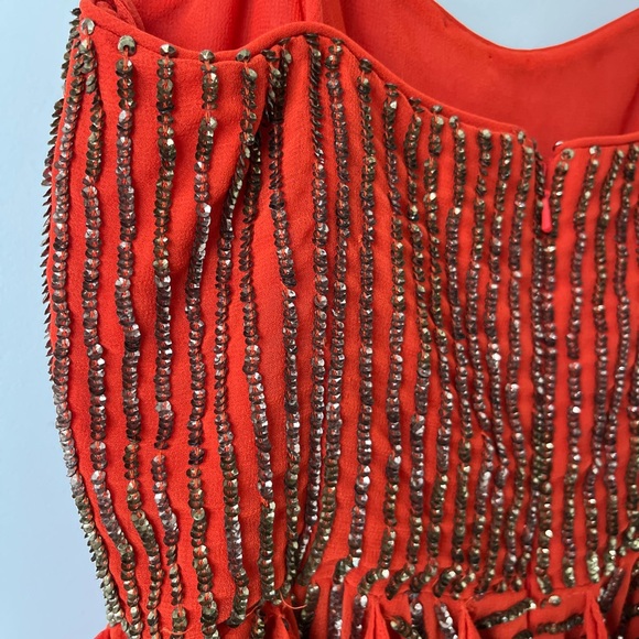 ADORABLE French Connection Samara Sequin cocktail mini dress! Size 4 and unique! - Picture 5 of 7